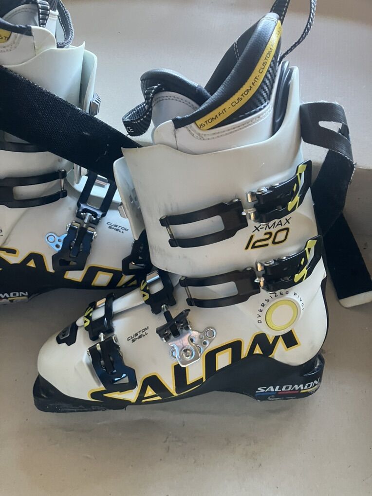 Salamon Ski Boots