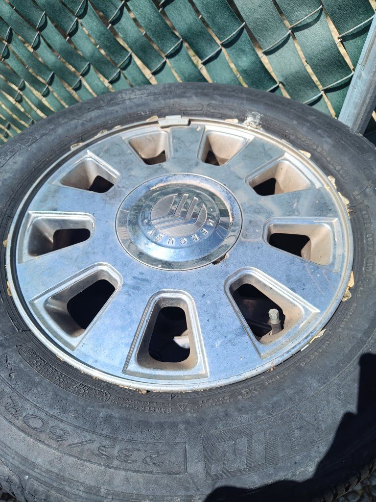 Mercury Grand Marquis wheels