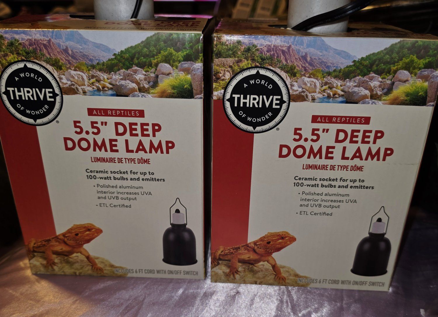 Reptile heating lamp
