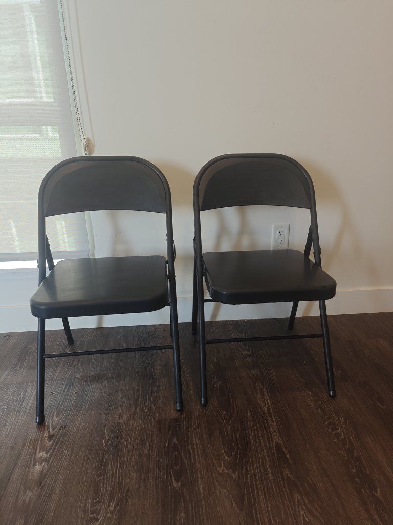 Set of 2 Black Metal Folding Chairs