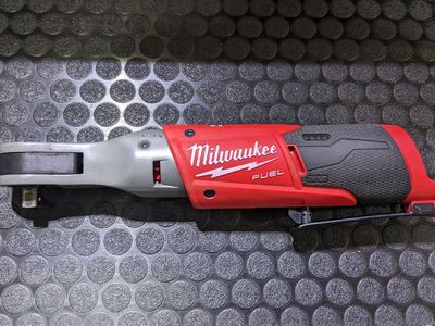 Milwaukee M12 Ratchet