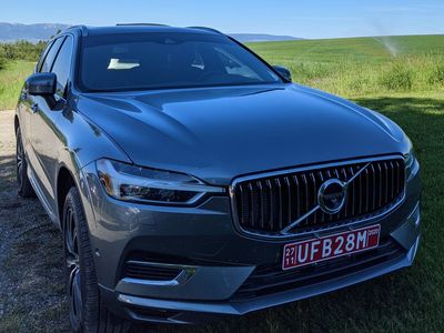 2020 Volvo XC60 T8 eAWD Inscription