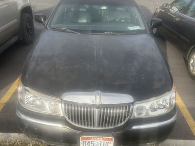 1999 LINCOLN TOWN CAR Signature