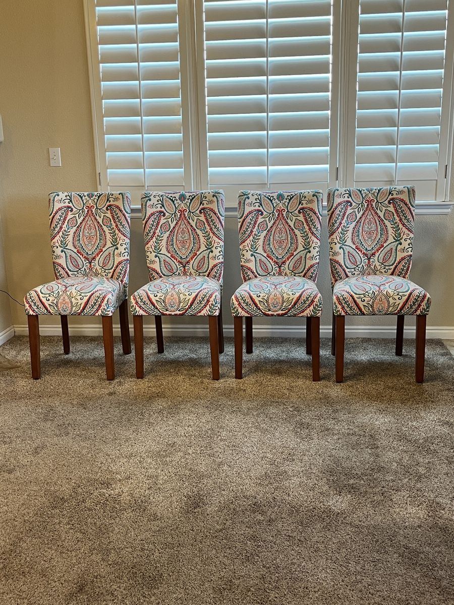 Set of 4 Paisley Upholstered Dining Chairs with Wood Legs