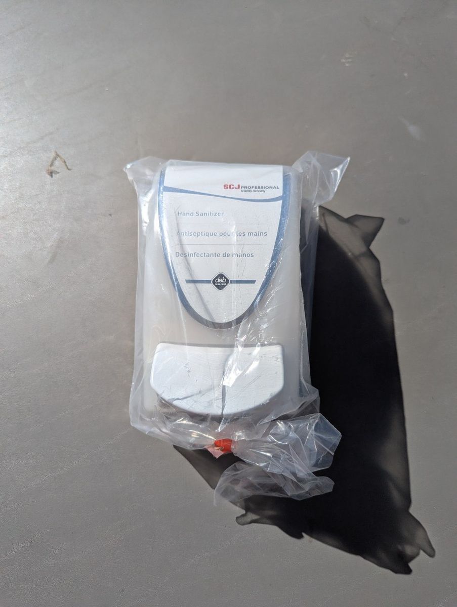 Commercial Wall-Mount Hand Sanitizer Dispensers – Lot of 8 – New in Package