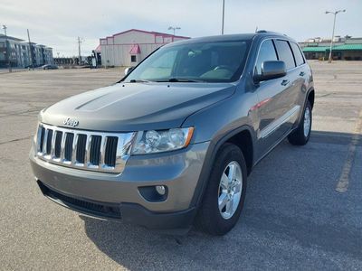2012 JEEP GRAND CHEROKEE Laredo
