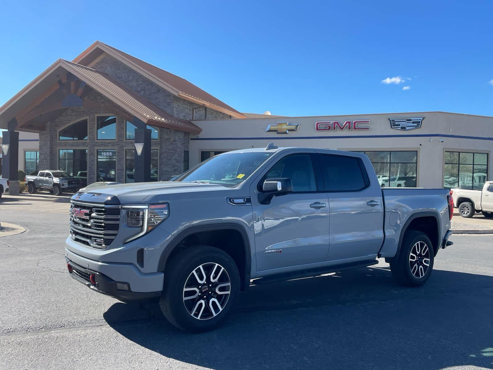 2025 GMC 1500 AT4