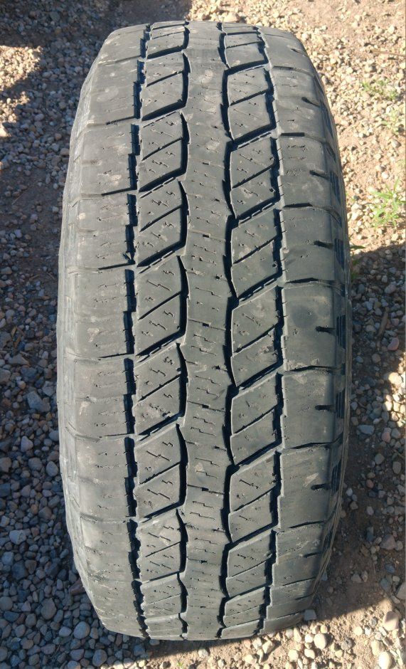 275-65-20 Laufenn X Fit AT Load E Truck Tire