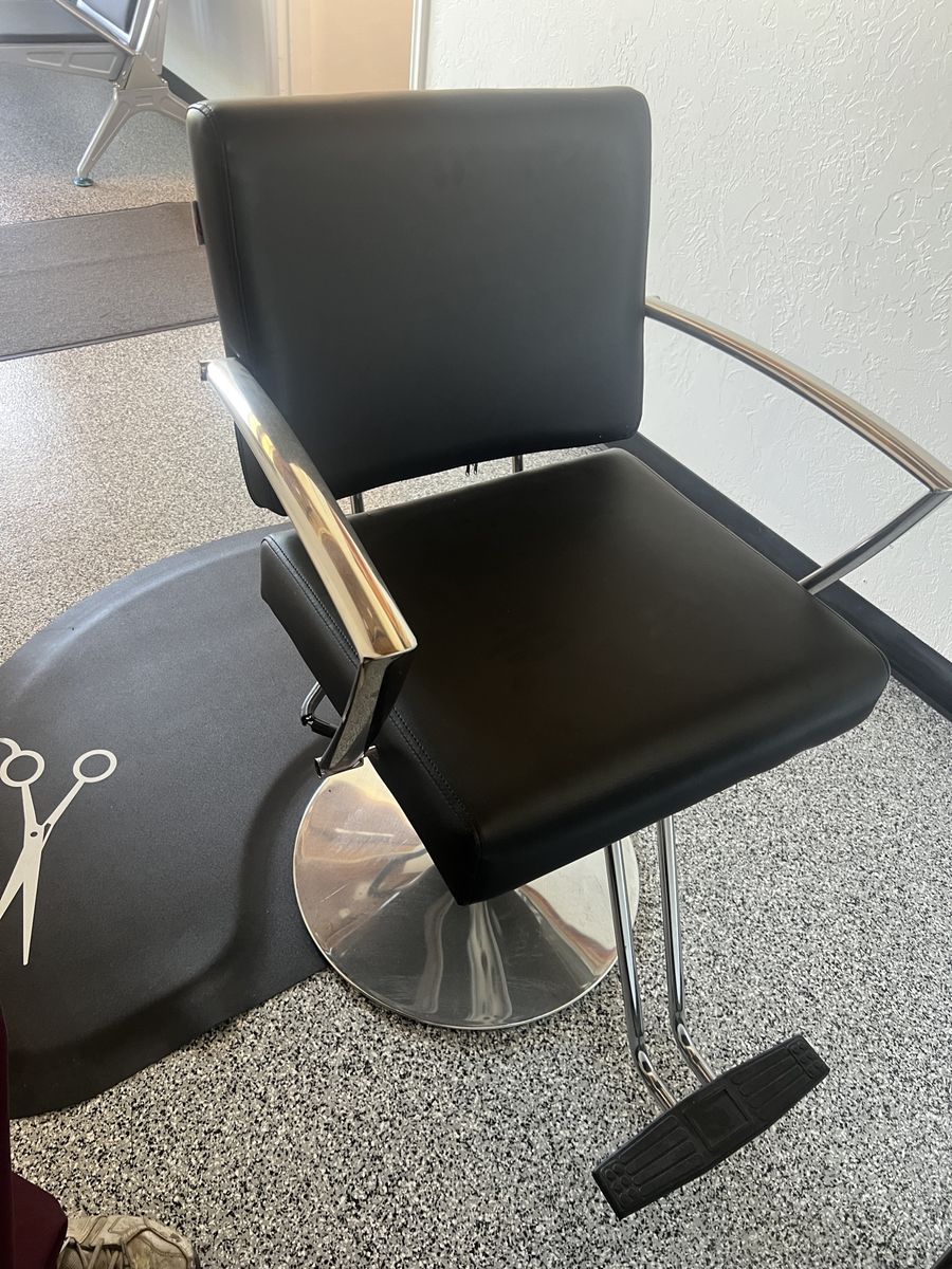Salon Equipment