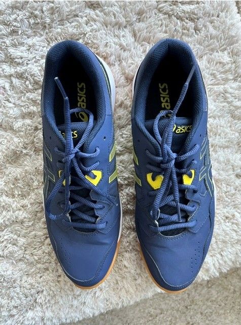 Asics Court Shoes - Men's size 11