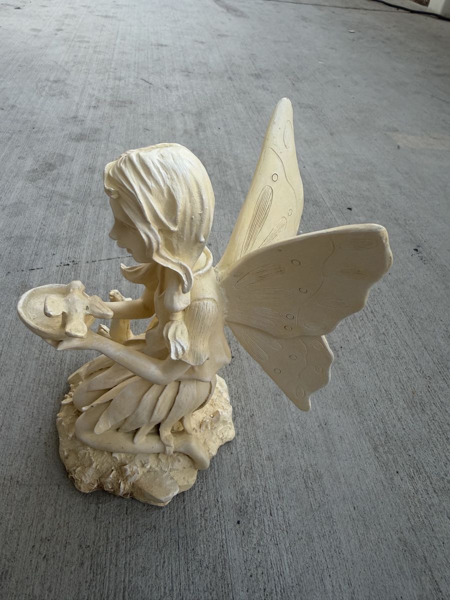 Main image 3