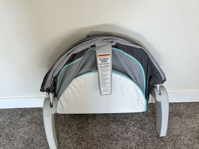 Fisher Price Portable Bassinet on The Go Baby Dome