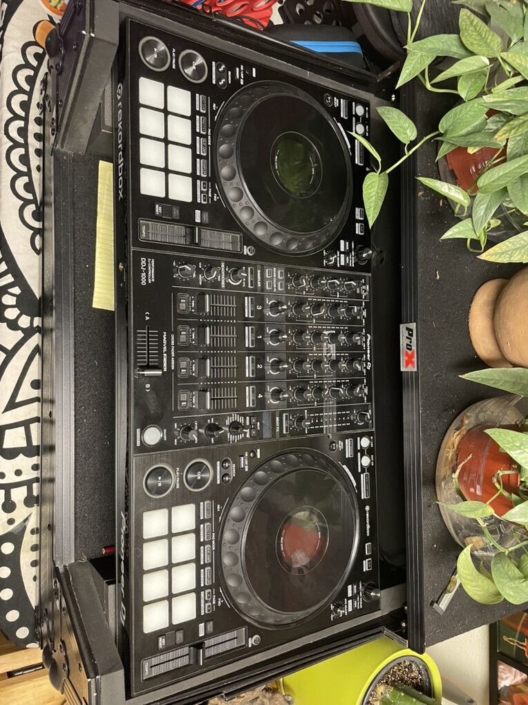 Ddj 1000
