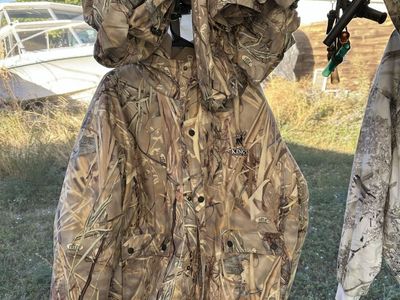 KINGS CAMO Coats, Jackets, Pants Other Accesories