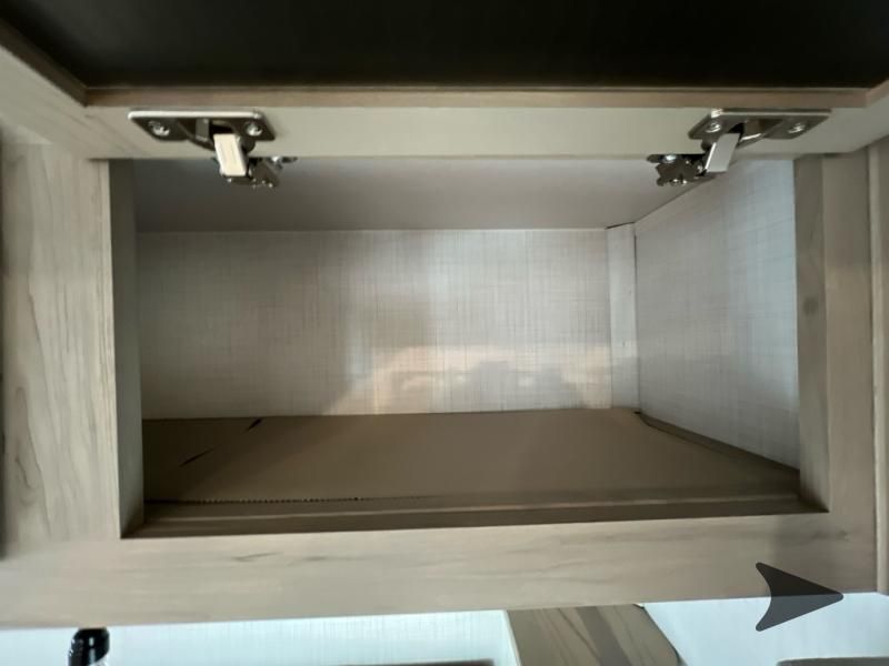 Main image 34