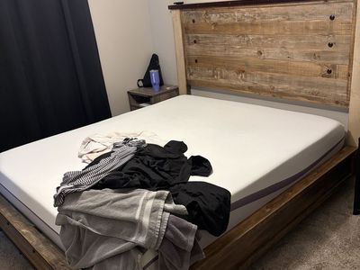 Cali King/ King Rustic Wooden Platform Bed Frame