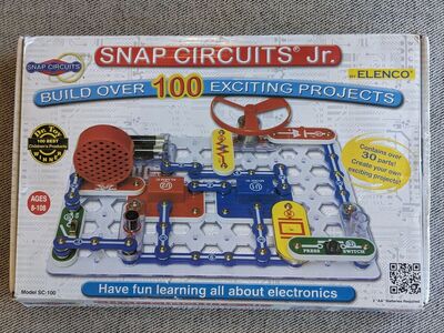 STEM Elenco Snap Circuits Junior Electronics Kit