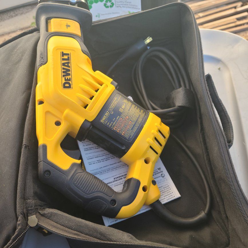 Dewalt reciprocating saw.