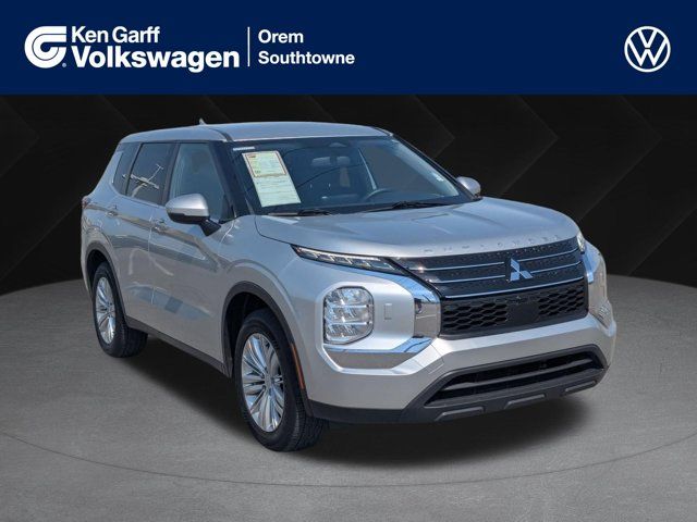 2024 Mitsubishi Outlander ES
