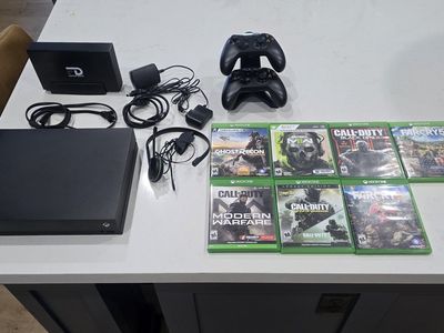 1TB Xbox One X Bundle