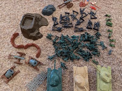 Toy Military Soldiers Tanks Accessories