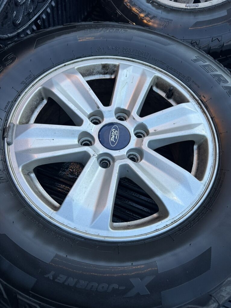 Set Of 4 F150 Stock Wheels And Tire