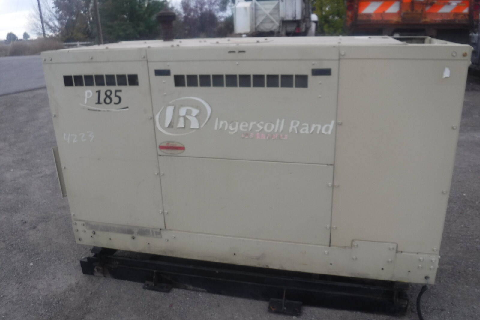 2009 Ingersol Rand 185 cfm air compressor