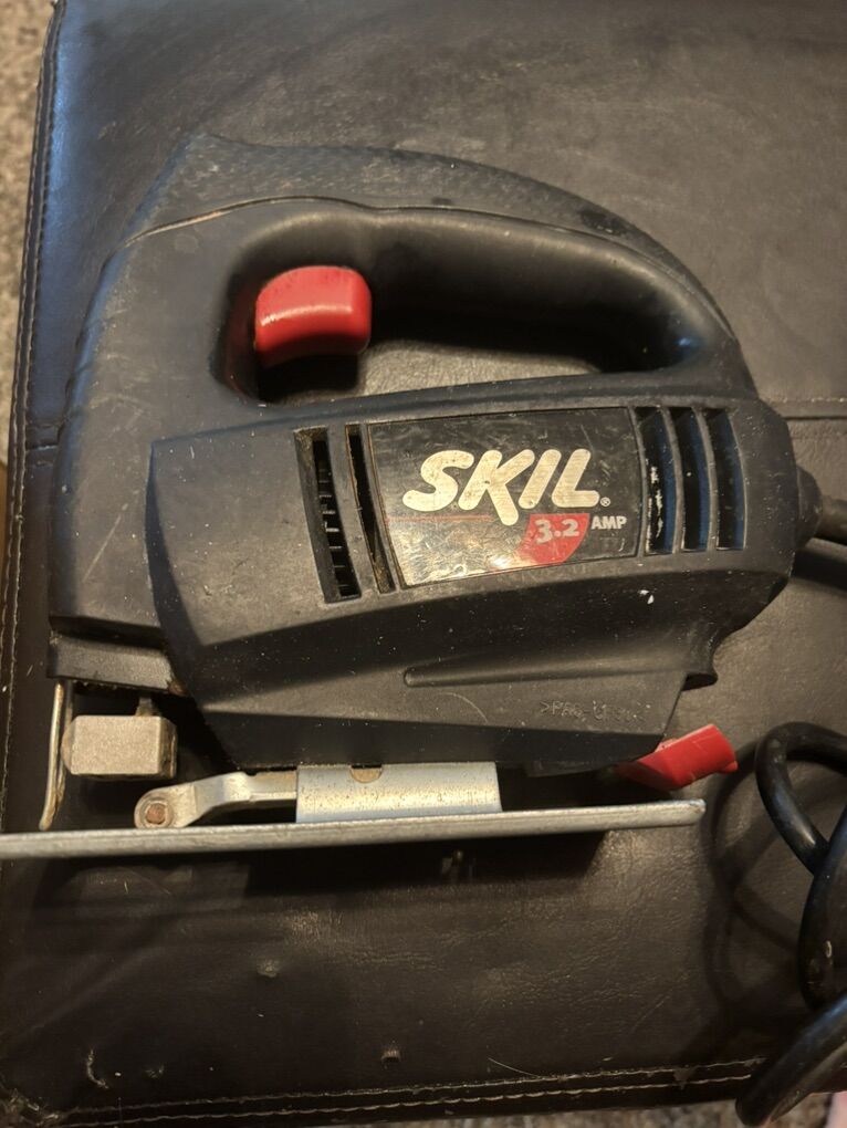 Skil 4230 3.2 Amp Sigle Speed Jogsaw