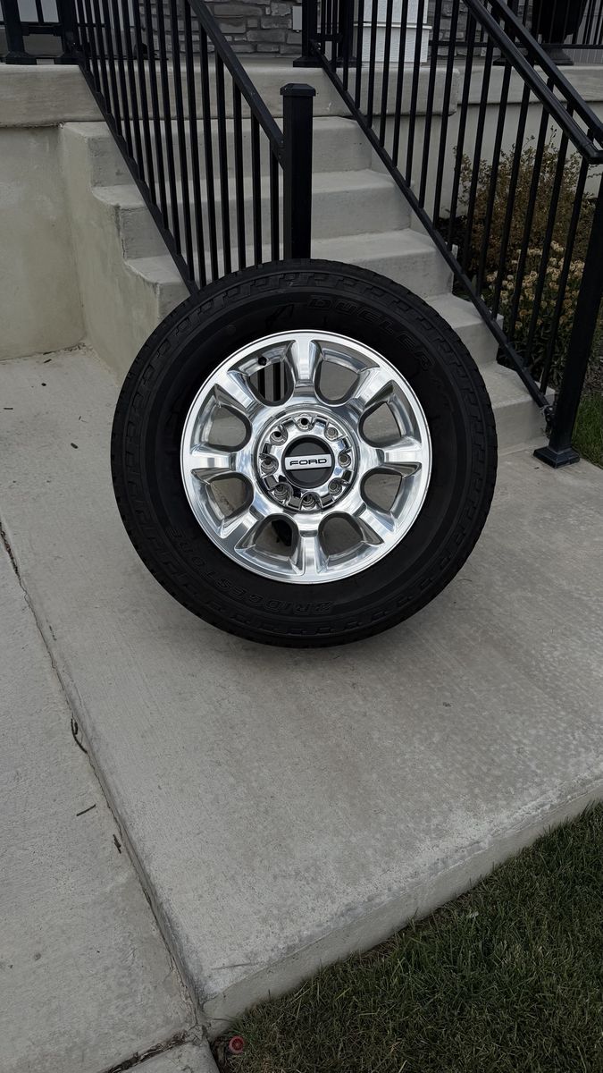 Ford F350 Rims and Tires 275/65R20 Bridgestone Dueller Load E Like new
