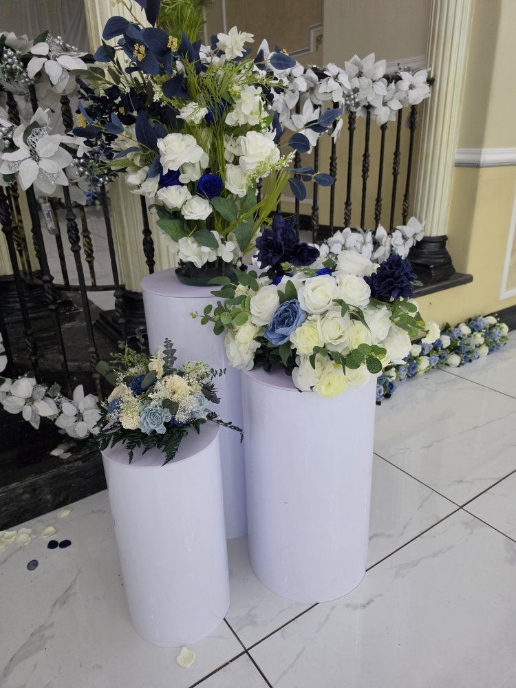5 pvc pedestals for sale