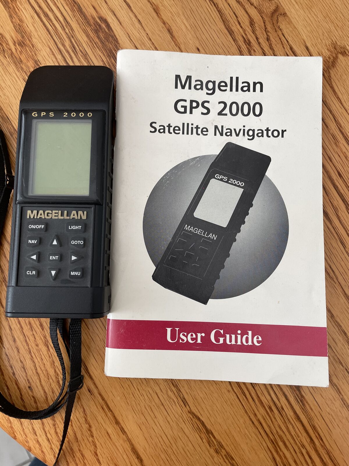 Magellan GPS 2000 Navigator