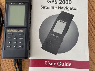 Magellan GPS 2000 Navigator