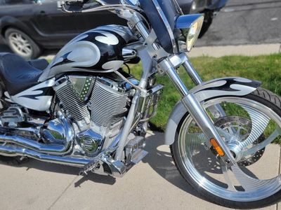 motorcycle 2003 Victory Vegas Edition