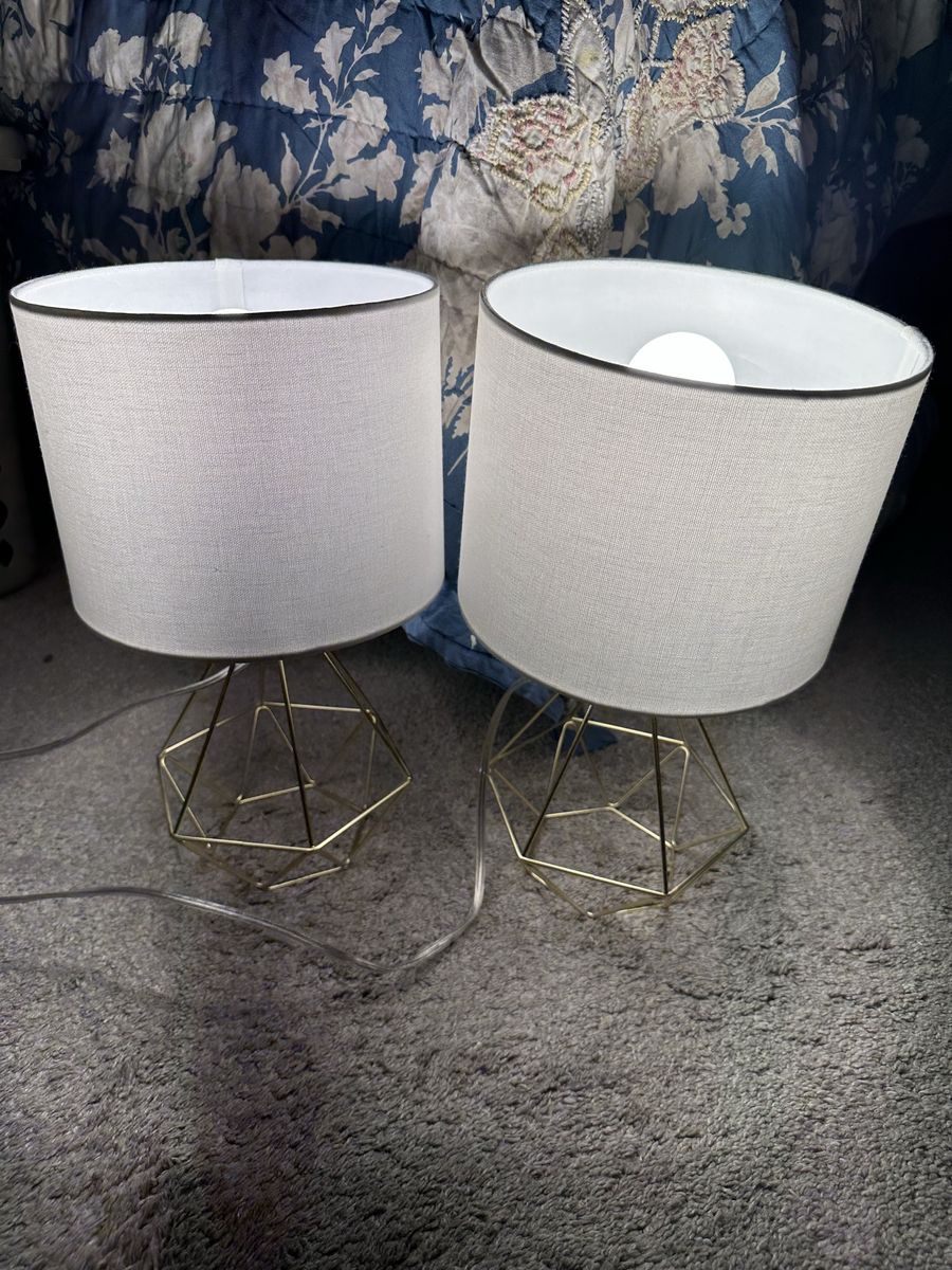 Set of 2 Modern Table Lamps w/ Fabric Shades – Gre