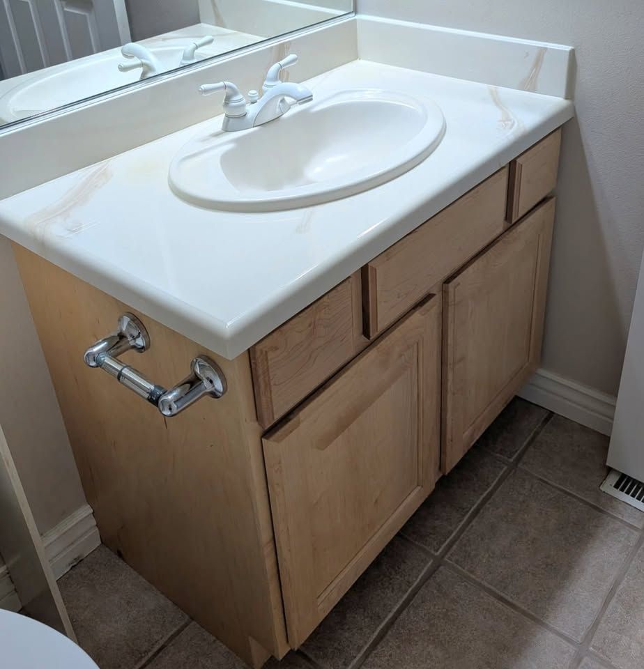 36" Bathroom Vanity with Sink & Faucet – Excellent Condition