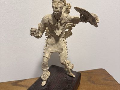Native American sculpture