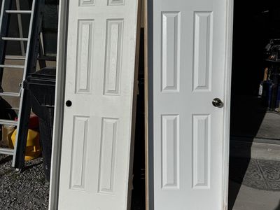 24” pre hung doors