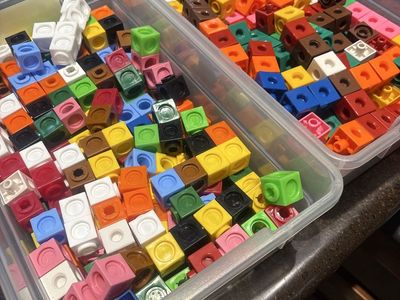 Colorful Mathlink Cubes Connecting Blocks Interlocking Counting STEM Toys Learning school Set