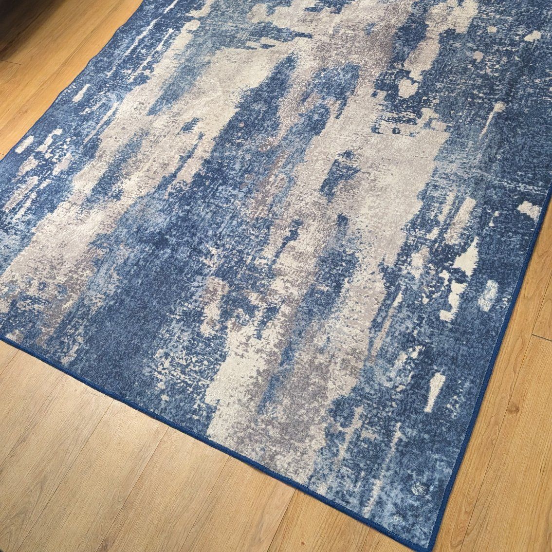 5x7 blue rug