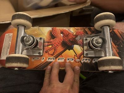 Vintage 2002 Marvel Spider-Man Movie Mini Skateboard Complete Deck