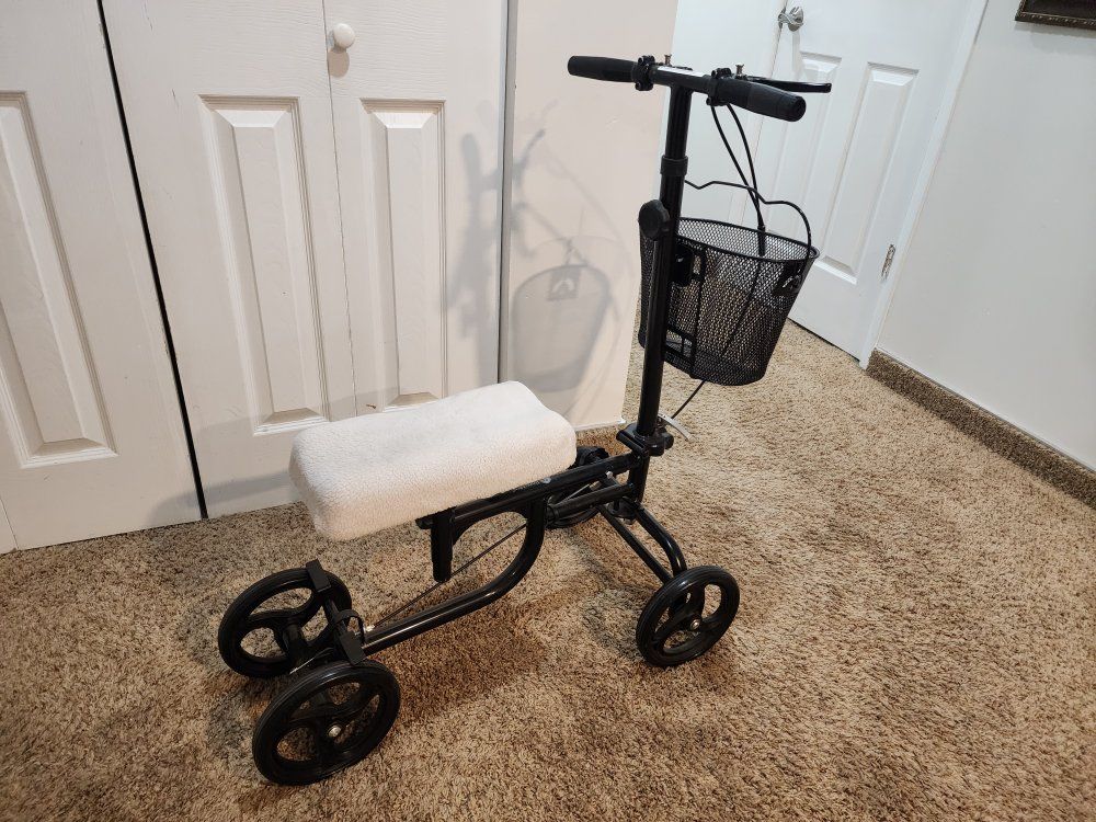 Knee Scooter