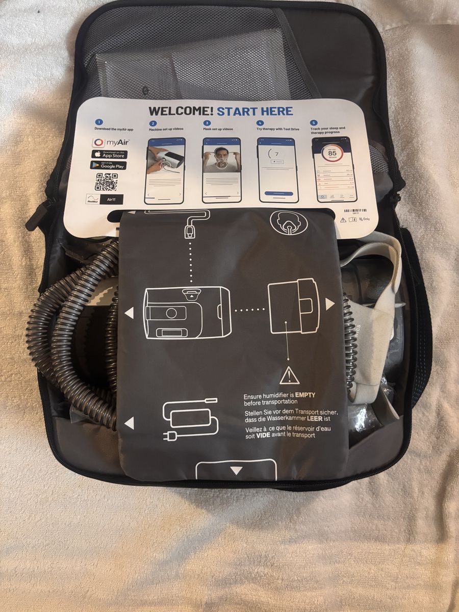 ResMed AirSense 11 AutoSet CPAP Machine Complete Kit - Only 5 Days Use