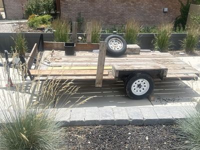 Flat bed trailer 6 1/2' x 13'