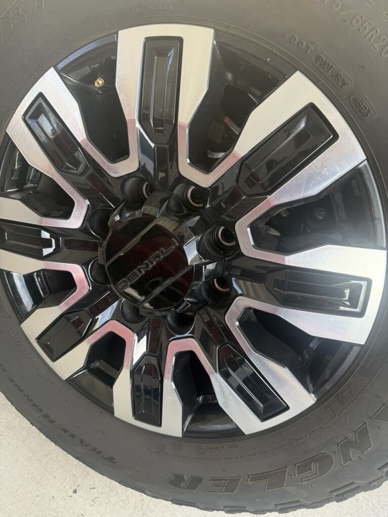 Gmc denali wheels and tires