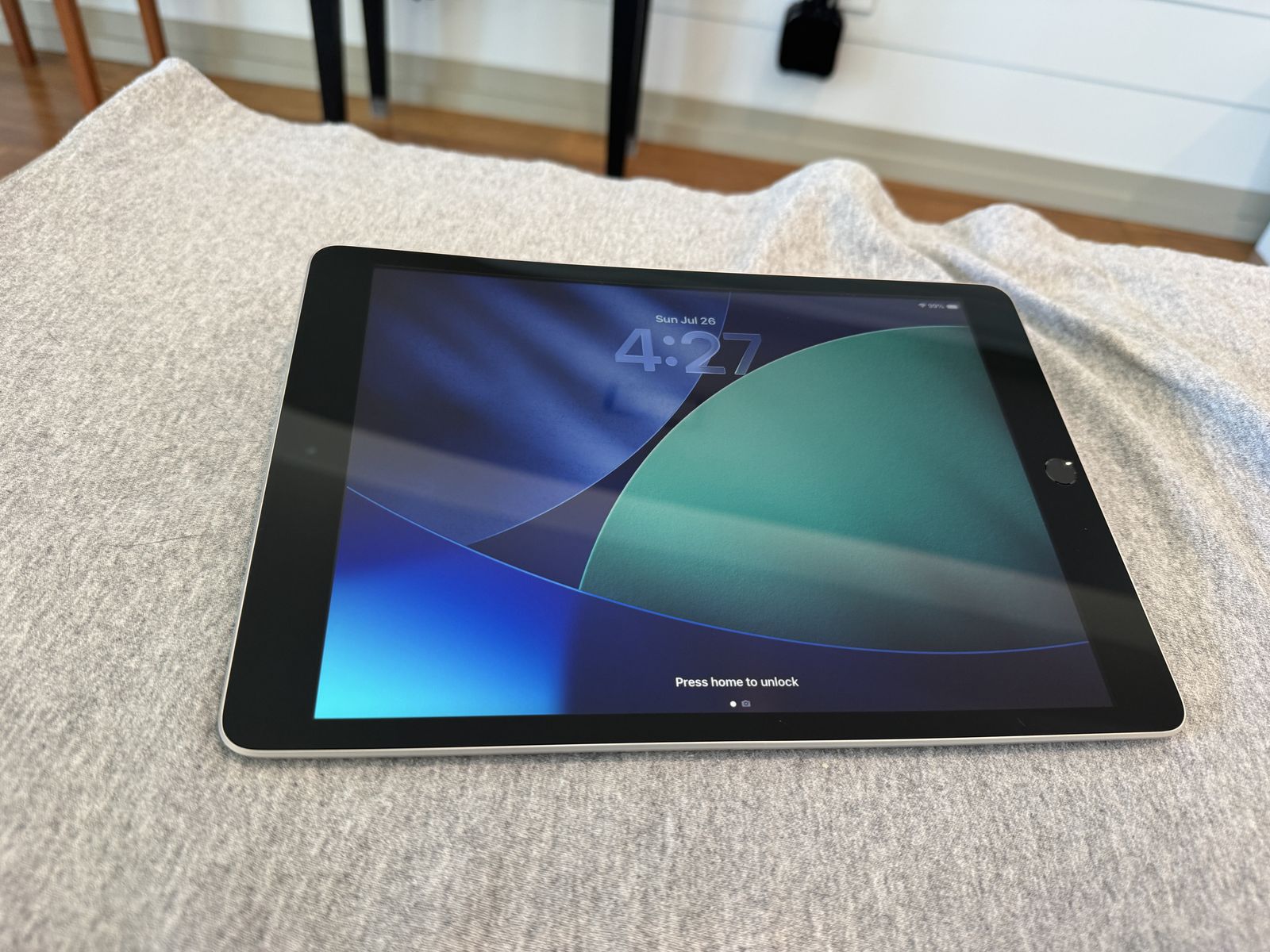 Apple iPad 9th Generation - 10.2" - 64GB WiFi - Silver