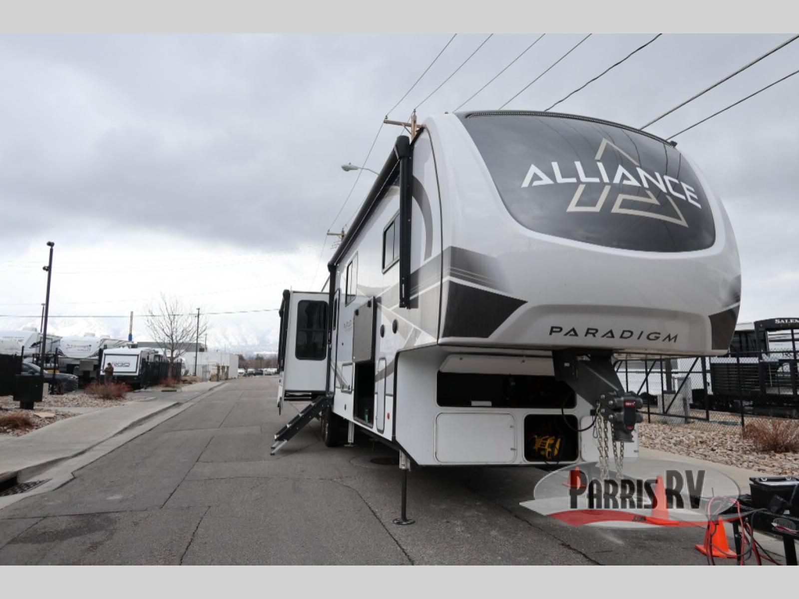 Used 2024 Alliance RV Paradigm 380MP