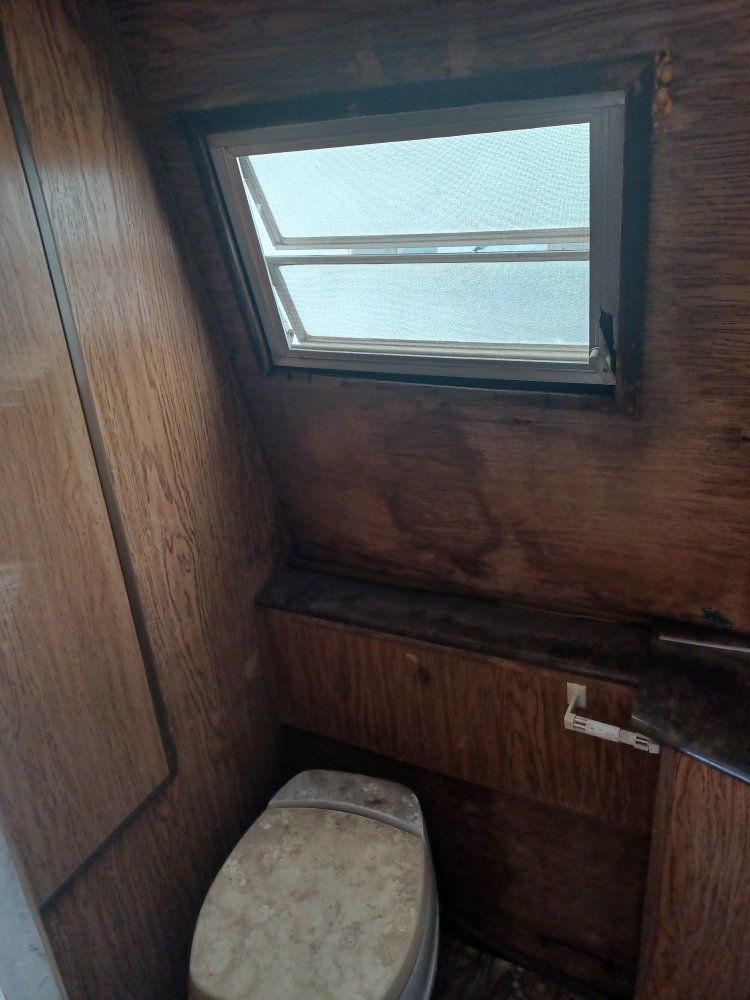 Main image 13