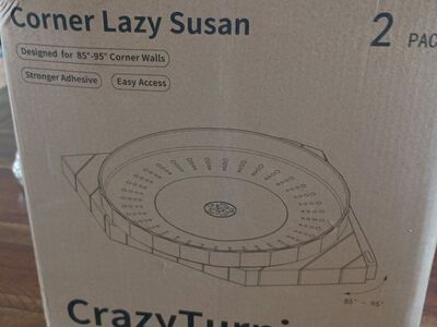 Shower/Tub Corner Lady Susan Shelves