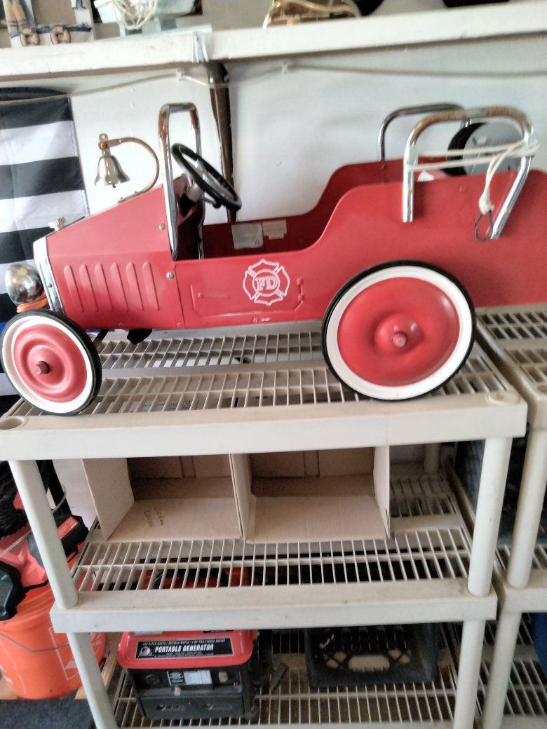 1938 Baghera classic pedal truck