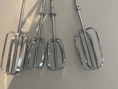 Unbranded Metal Hand Mixer Beaters/Whisker Attachments (Set of 4)